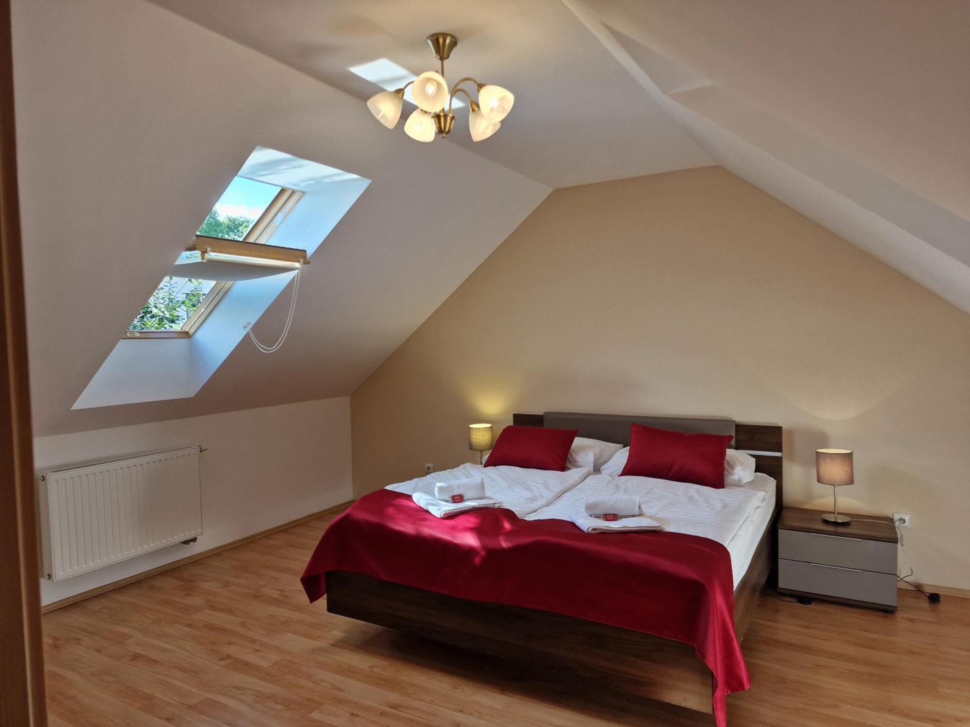 Hotel Opat Kutna Hora Ngoại thất bức ảnh