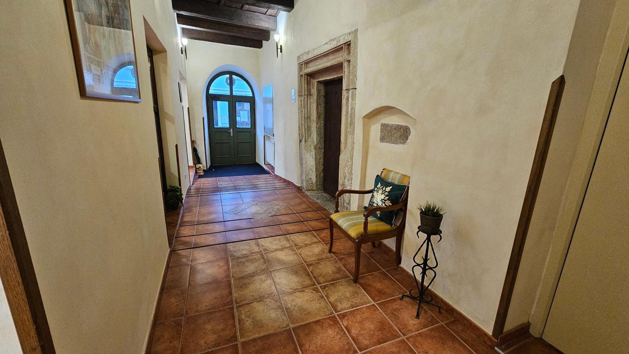 Hotel Opat Kutna Hora Ngoại thất bức ảnh