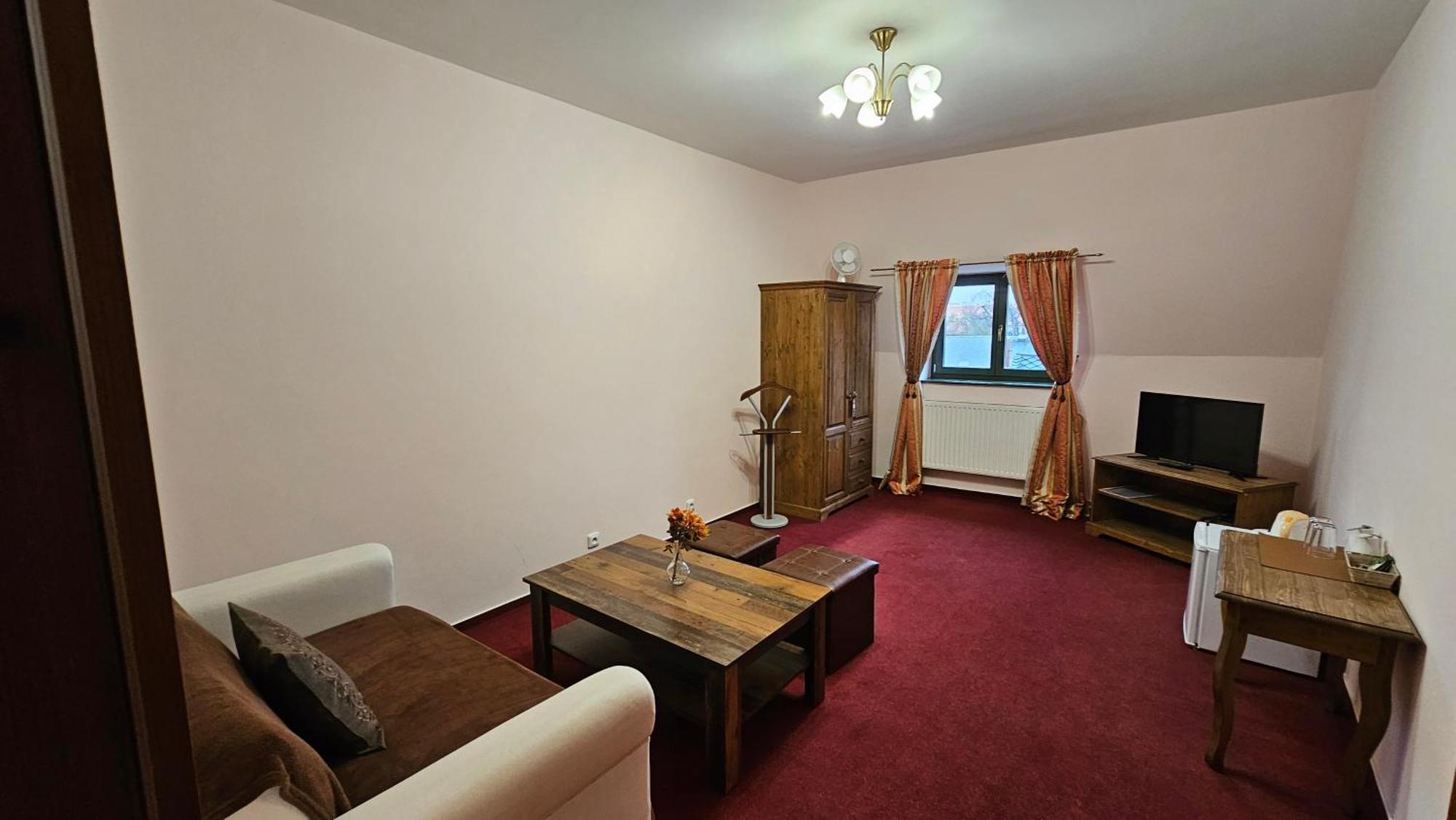 Hotel Opat Kutna Hora Ngoại thất bức ảnh