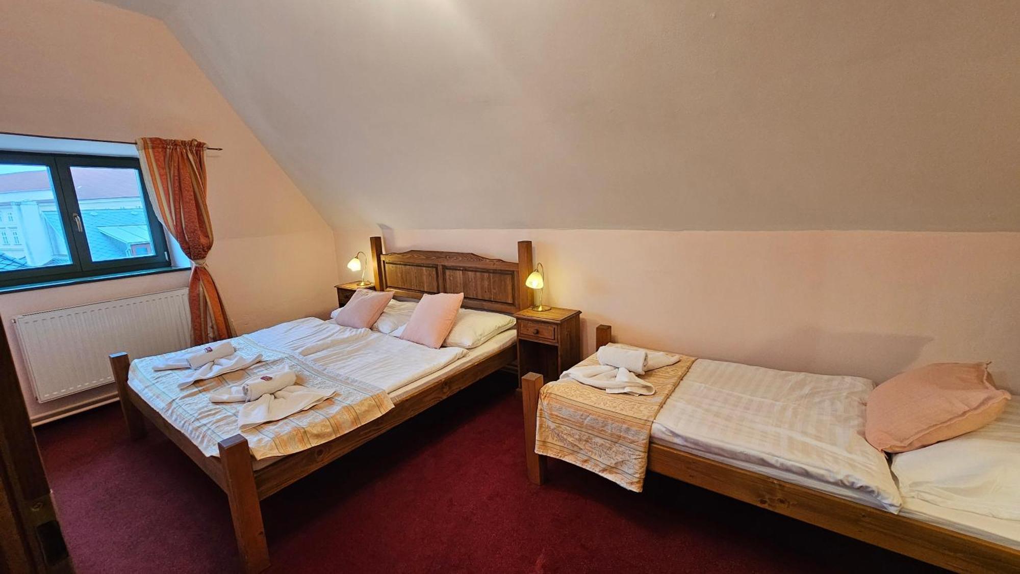 Hotel Opat Kutna Hora Ngoại thất bức ảnh